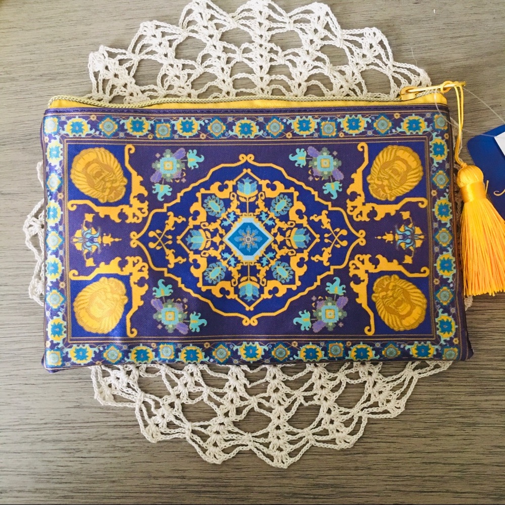 2/$30 Disney Aladdin Carpet Cosmetic Bag Case - Picture 3 of 8